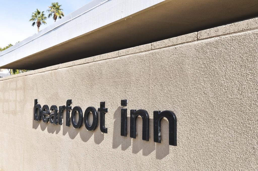 Bearfoot Inn - Clothing Optional Hotel For Gay Men Palm Springs Exterior photo